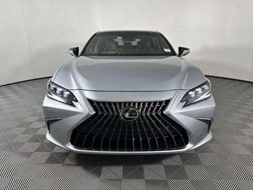 2024 Lexus ES 350 Ultra Luxury