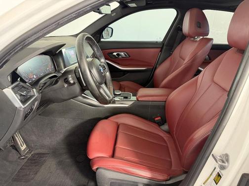 Alpine White 2022 BMW 330 i