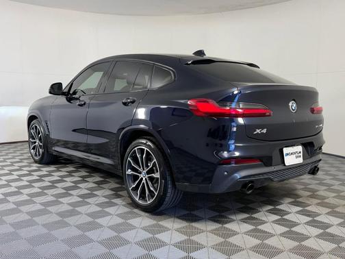 Carbon Black Metallic 2020 BMW X4 xDrive30i