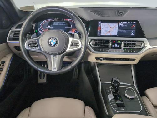 2019 BMW 330 i