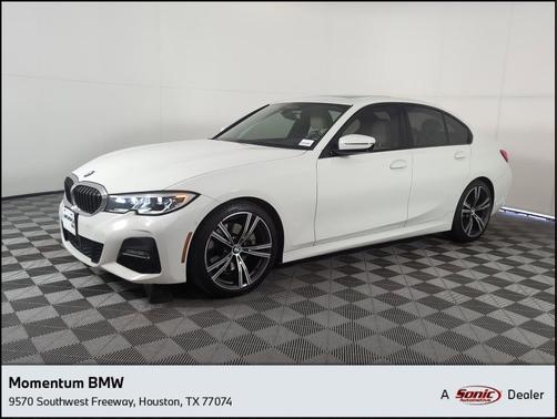 2019 BMW 330 i