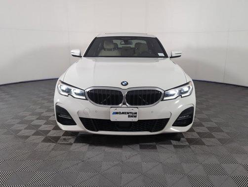 2019 BMW 330 i