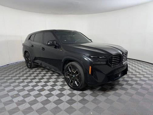 Black Sapphire Metallic 2023 BMW XM Base