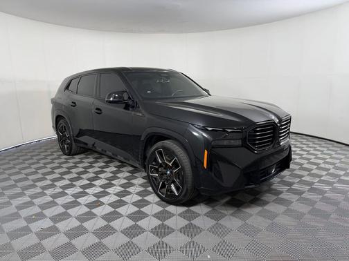 Black Sapphire Metallic 2023 BMW XM Base