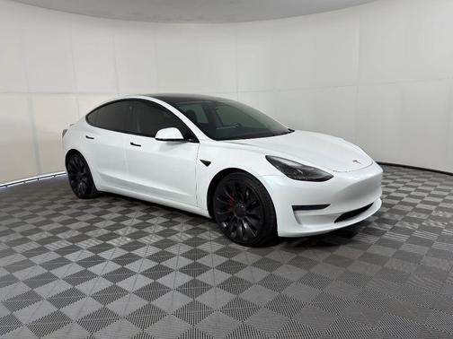 2023 Tesla Model 3 Performance