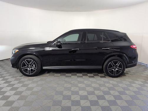 2024 Mercedes-Benz GLC 300 Base