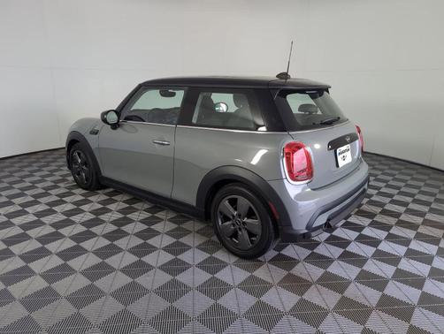 2023 MINI Hardtop Cooper
