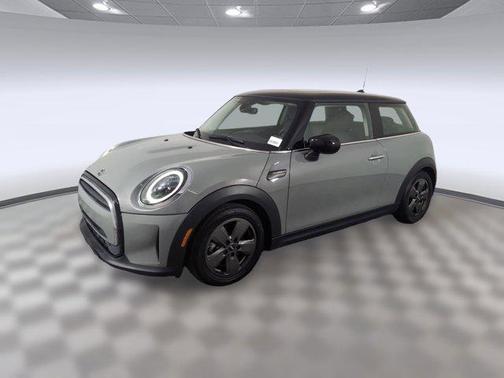 2023 MINI Hardtop Cooper