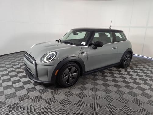2023 MINI Hardtop Cooper