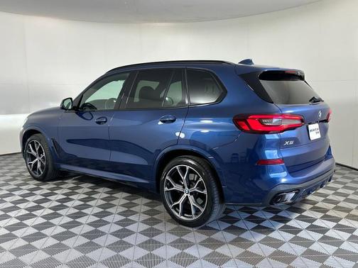 2023 BMW X5 sDrive40i