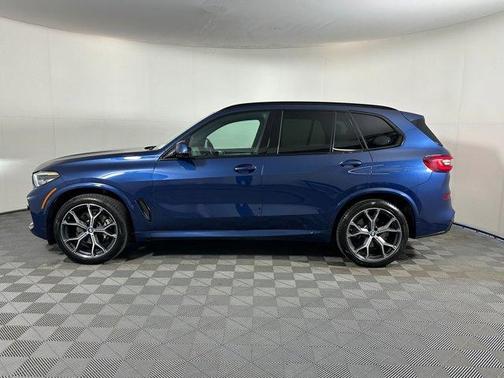 2023 BMW X5 sDrive40i