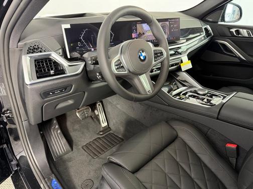 2026 BMW X6 xDrive40i