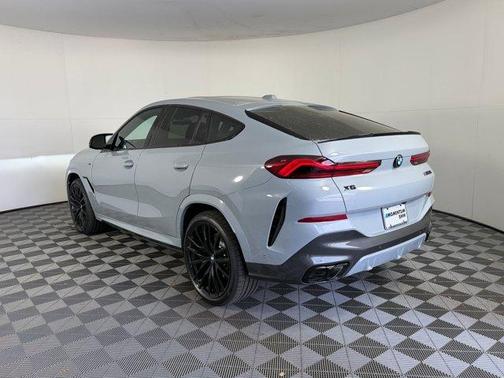 Brooklyn Gray Metallic 2026 BMW X6 M60i