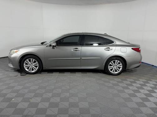 2015 Lexus ES 350 Crafted Line