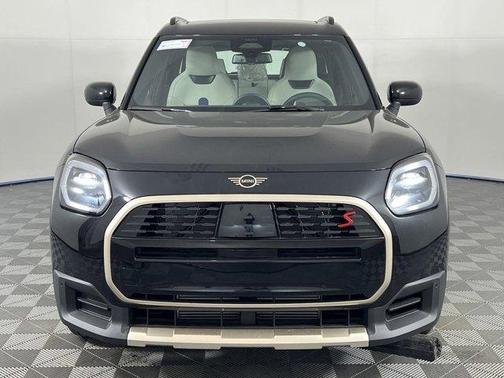 Midnight Black 2025 MINI Countryman S