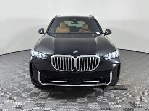 Black Sapphire Metallic 2026 BMW X5 sDrive40i