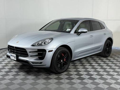 2018 Porsche Macan Turbo