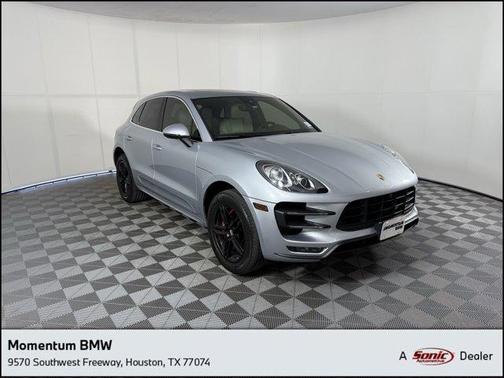 2018 Porsche Macan Turbo