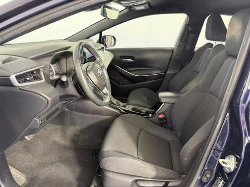 Blue 2022 Toyota Corolla SE