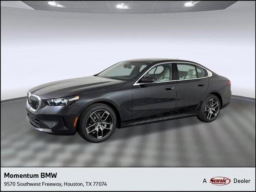 Dark Graphite Metallic 2026 BMW 530 i