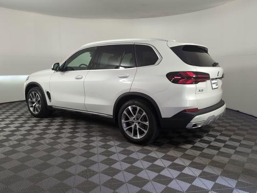 2026 BMW X5 sDrive40i