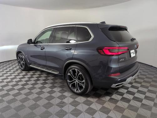 2022 BMW X5 sDrive40i