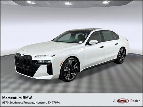 Mineral White Metallic 2023 BMW 760 760i xDrive