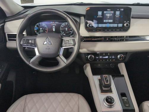 2022 Mitsubishi Outlander SEL
