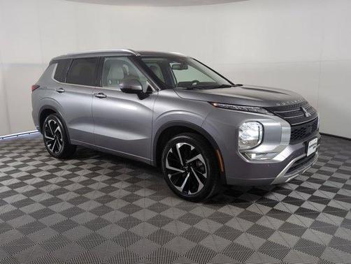 2022 Mitsubishi Outlander SEL