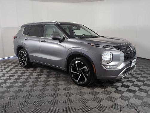 2022 Mitsubishi Outlander SEL