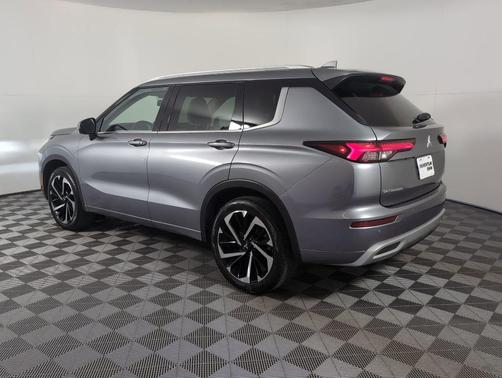 2022 Mitsubishi Outlander SEL