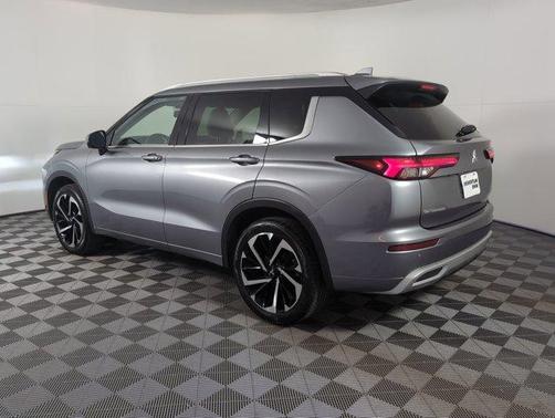 2022 Mitsubishi Outlander SEL