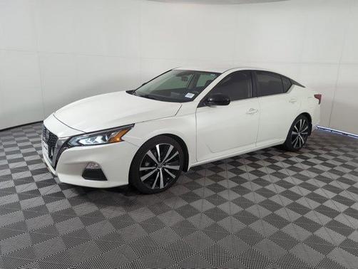 2020 Nissan Altima 2.5 SR