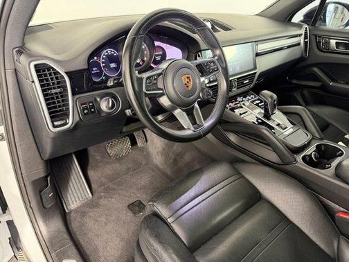 2019 Porsche Cayenne Base