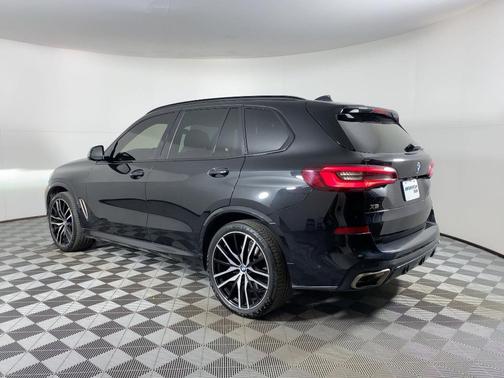 2023 BMW X5 M50i