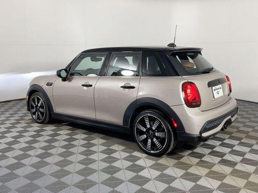 2023 MINI Hardtop Cooper S
