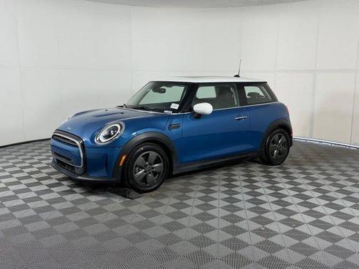 2023 MINI Hardtop Cooper