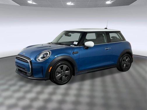 2023 MINI Hardtop Cooper
