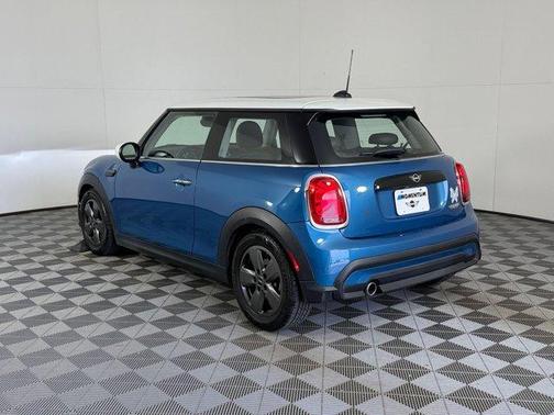 2023 MINI Hardtop Cooper