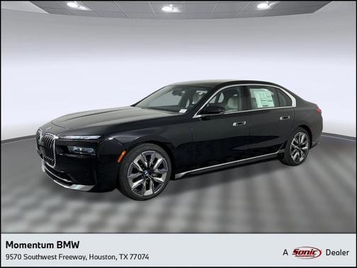 Black Sapphire Metallic 2026 BMW i7 EDrive50