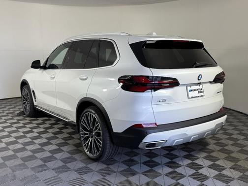 2026 BMW X5 sDrive40i