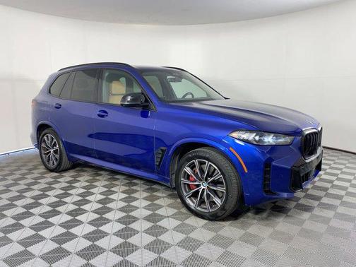 2024 BMW X5 M60i