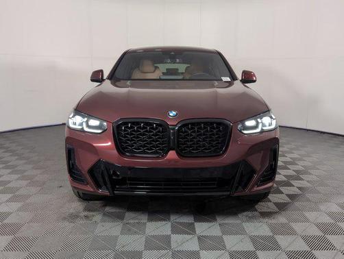 2025 BMW X4 xDrive30i