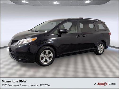 2015 Toyota Sienna LE