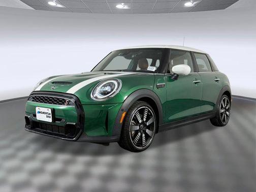 2023 MINI Hardtop Cooper S
