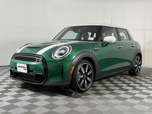2023 MINI Hardtop Cooper S