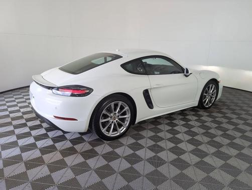 2018 Porsche 718 Cayman Base