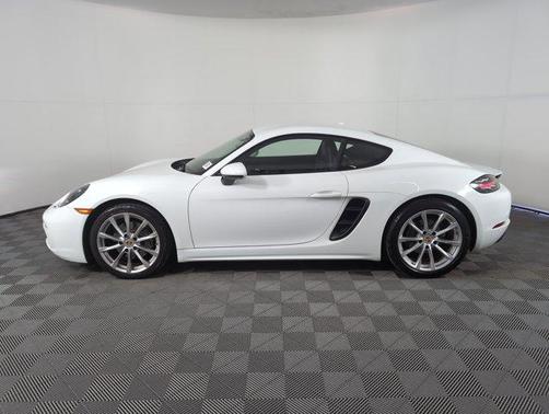 2018 Porsche 718 Cayman Base