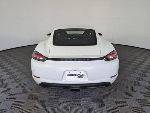 2018 Porsche 718 Cayman Base
