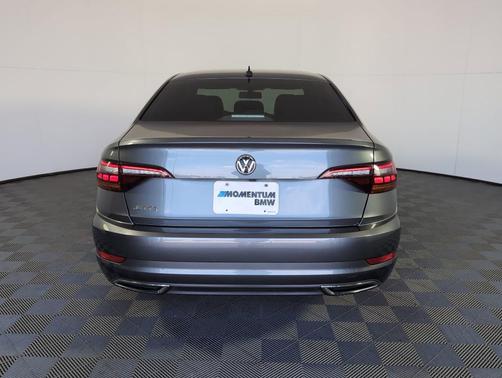2019 Volkswagen Jetta 1.4T R-Line